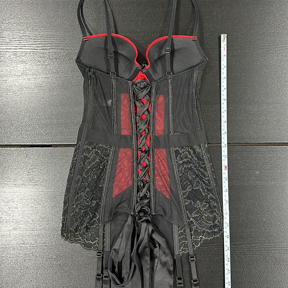 Victoria’s Secret Red and Black Lingerie Corset with Lace-Up Back - 34B - Picture 7 of 8